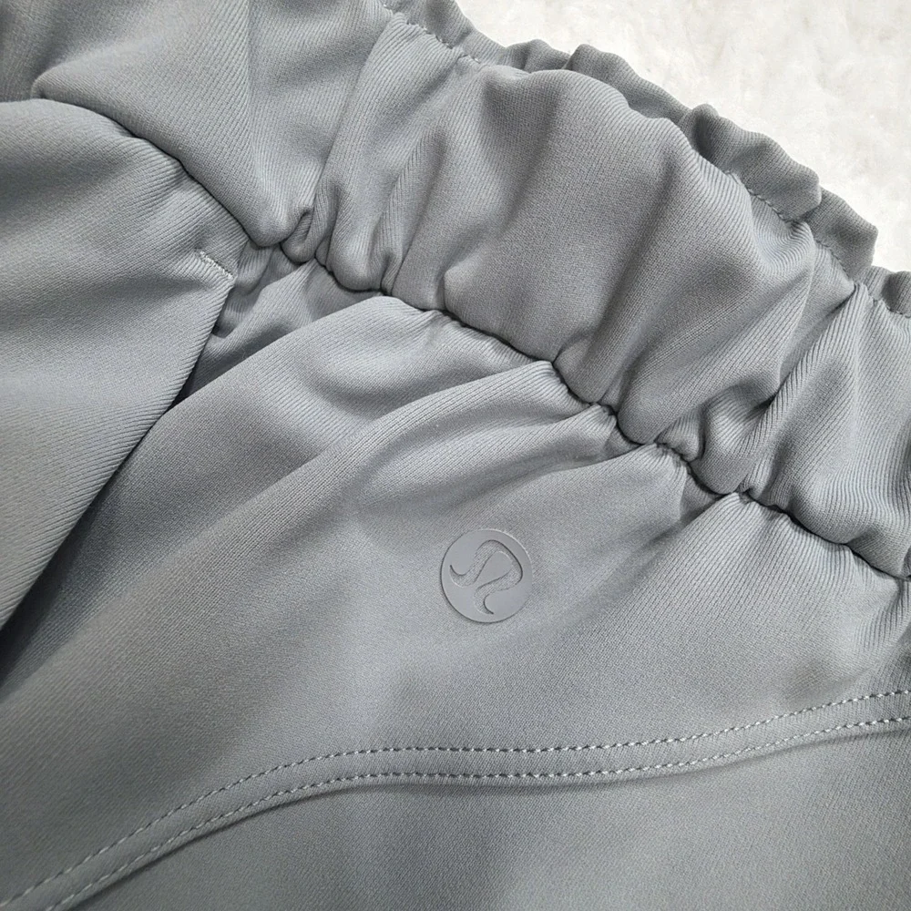 Lululemon Women's 6 Sage Grey Luxtreme Keep Moving Pants HR Minimalist Modern - Picture 6 of 11